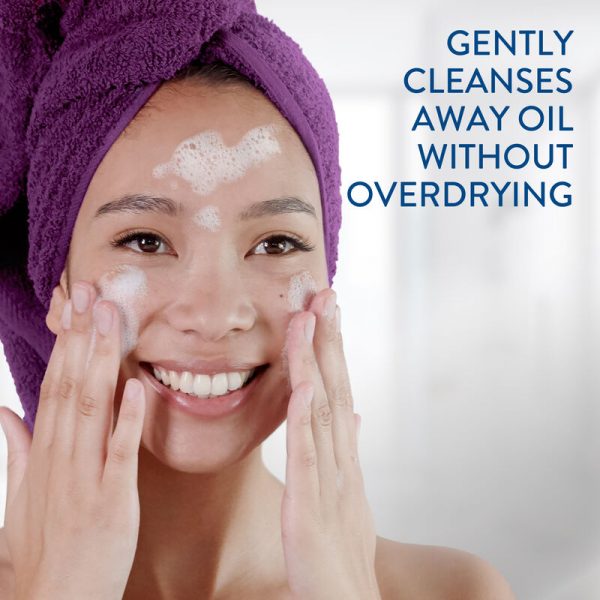 Cetaphil PRO Oil Control Foam Face Wash for Acne & Oily Prone Skin, 236ml