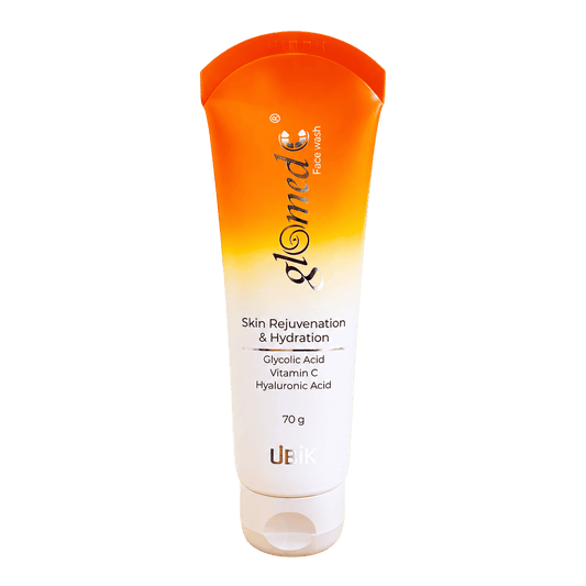 Glomed C Rejuvenating & Skin Lightening Face Wash 70ml